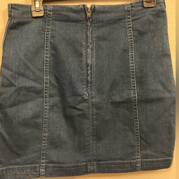 Bundle Free People Denim Skirt & Talbots collection, fluter hem skirt - Picture 13 of 13